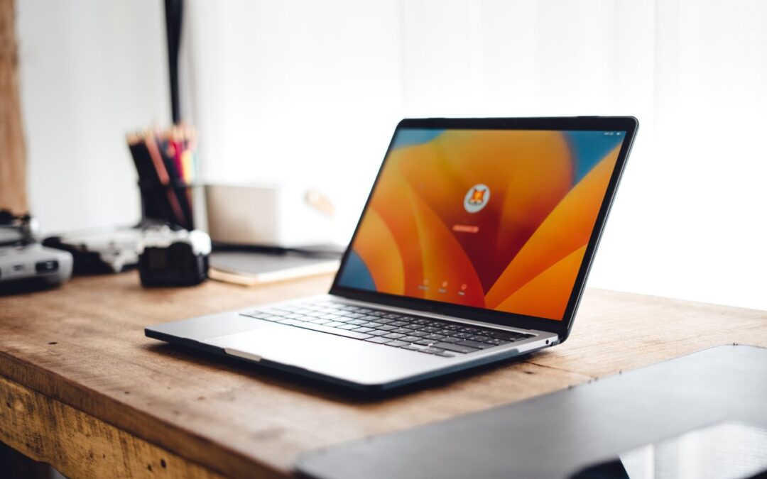 Laptop do pracy kreatywnej. Czego potrzebują grafik, fotograf i montażysta?